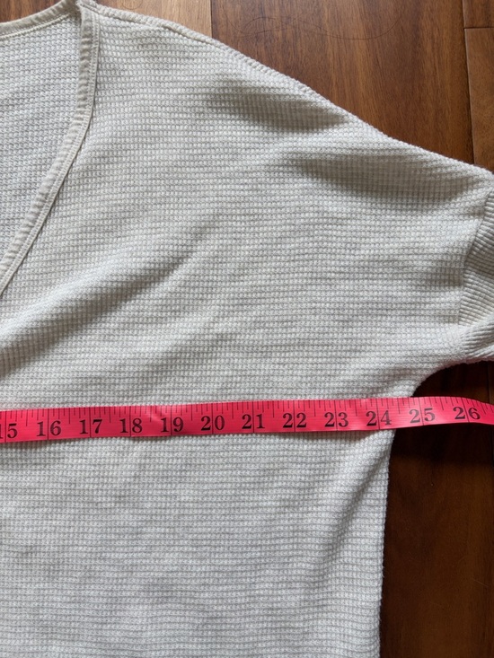 Babaton Waffle Knit Cardigan Oat Oversized Neutral Aritzia Small - Picture 5 of 9